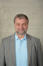 Prof. Dr.-Ing. Eberhard Glch